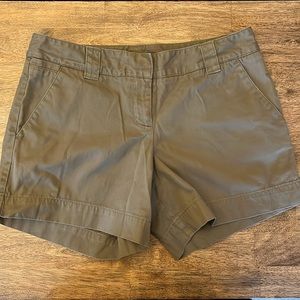 Lands’ End Shorts 🤍